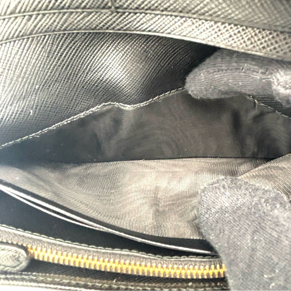 Prada Black Saffiano Leather Wallet - Picture 7 of 11